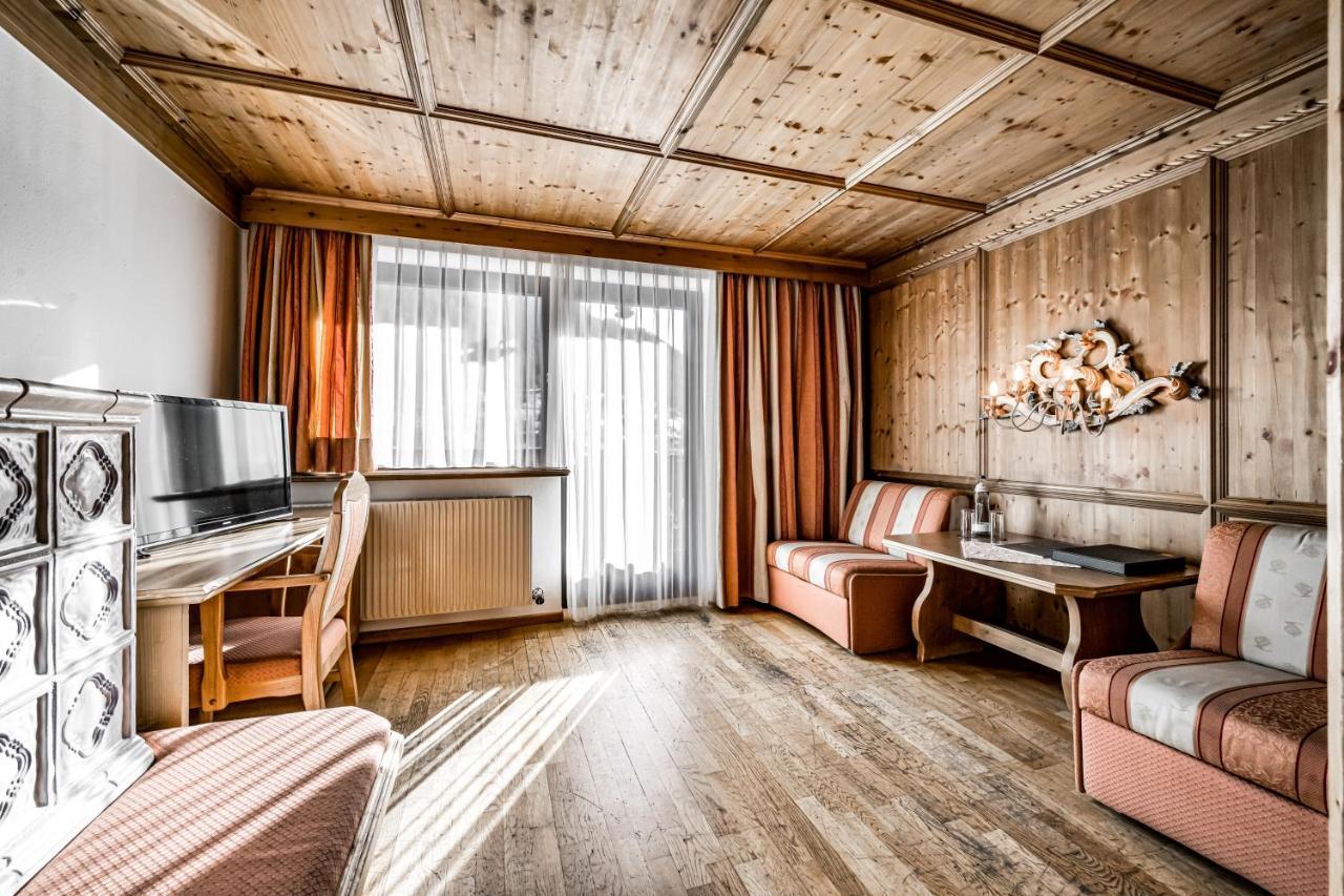 Hotel Alpina Soelden - Adults Only エクステリア 写真
